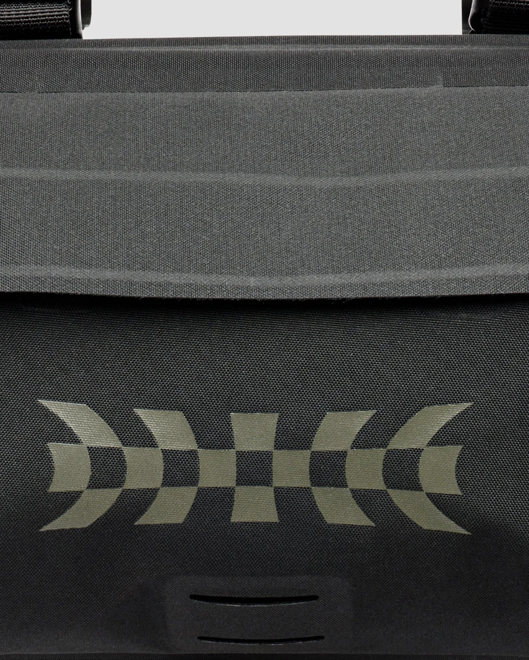 SACOCHE MAAP X APIDURA HANDLEBAR PACK BLACK 3 SACOCHE MAAP X APIDURA HANDLEBAR PACK BLACK – Image 3