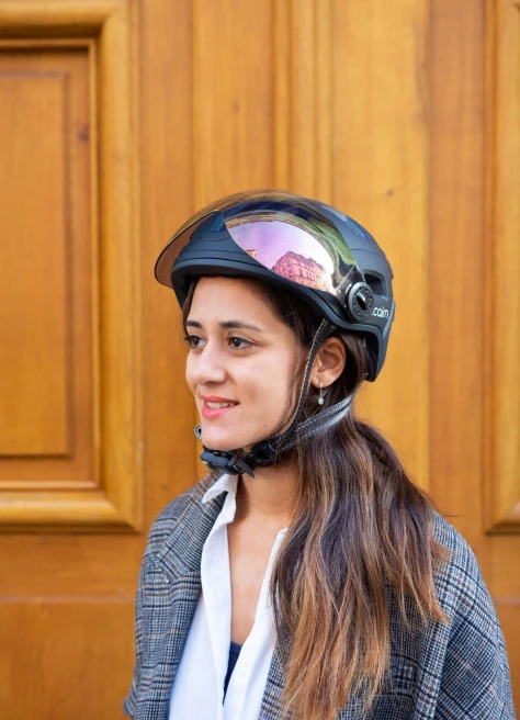 Casque Vélo Quartz Visor Led USB - Cairn 4 Casque Vélo Quartz Visor Led USB - Cairn – Image 4