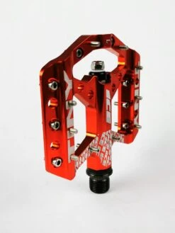 PÉDALES ICE TINY CNC (JUNIOR) 9 PÉDALES ICE TINY CNC (JUNIOR) -Boutique Blackburn pedales tiny rouge ice 3 zoom