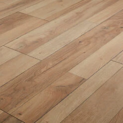 Castorama Sol Stratifié à Clipser Dawlish Chêne Naturel Multifrises 8 mm L.138 X L.19.3 Cm