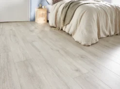 Castorama Sol Stratifié Barnes Chêne Clair L. 129,2 X L.19,3 Cm X Ép. 7 Mm GoodHome